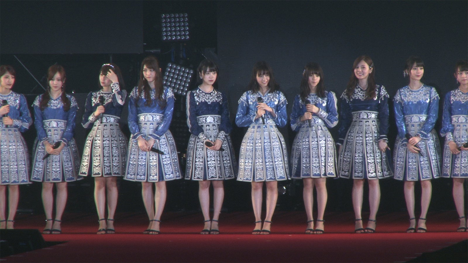 乃木坂46「セブンルール」より（提供写真）