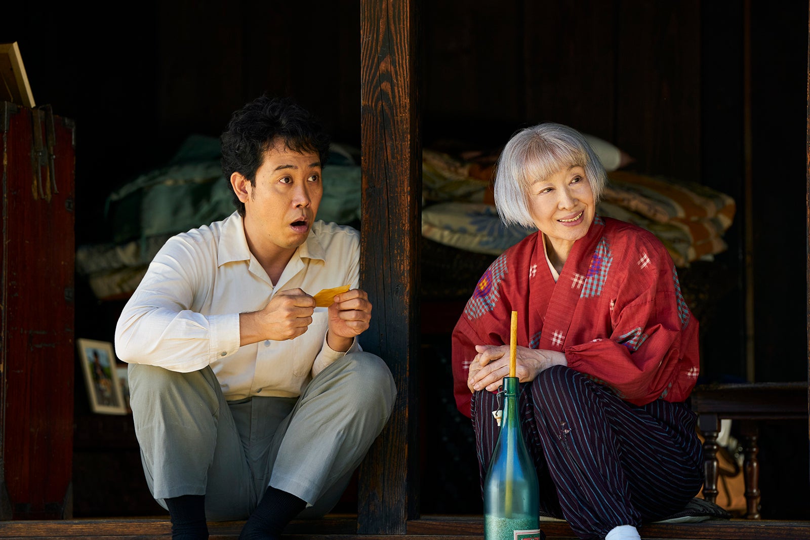 大泉洋、三田佳子「終りに見た街」（C）テレビ朝日