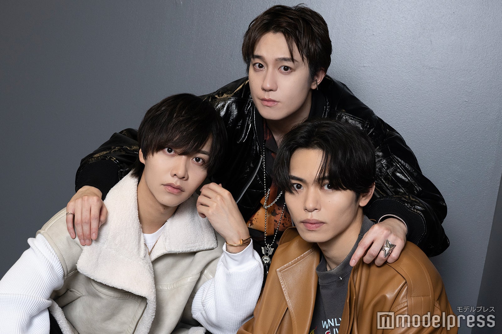 （上）椿泰我（左から）松井奏、影山拓也（C）モデルプレス