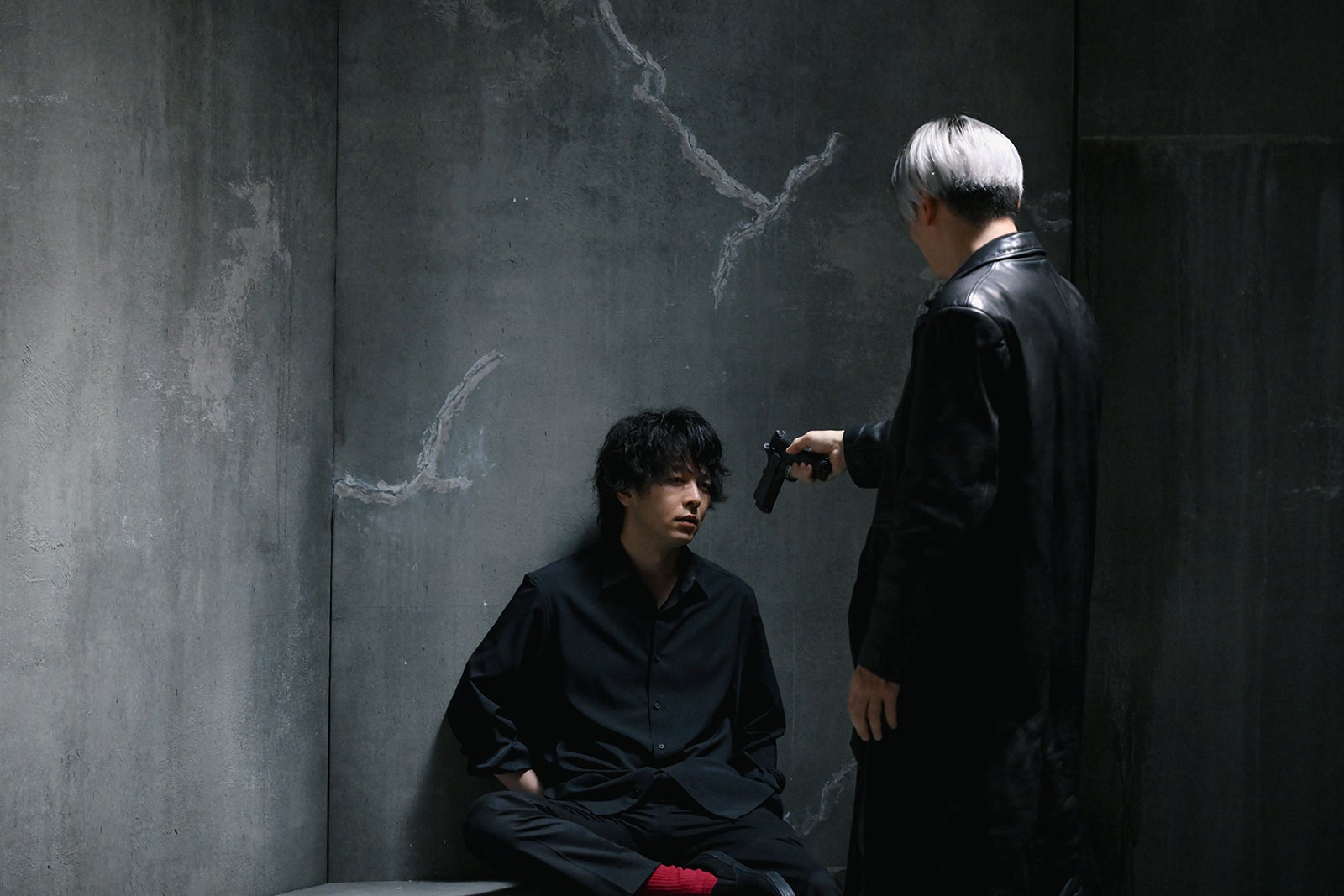 中村倫也、井浦新「DOPE 麻薬取締部特捜課」第7話（C）TBS