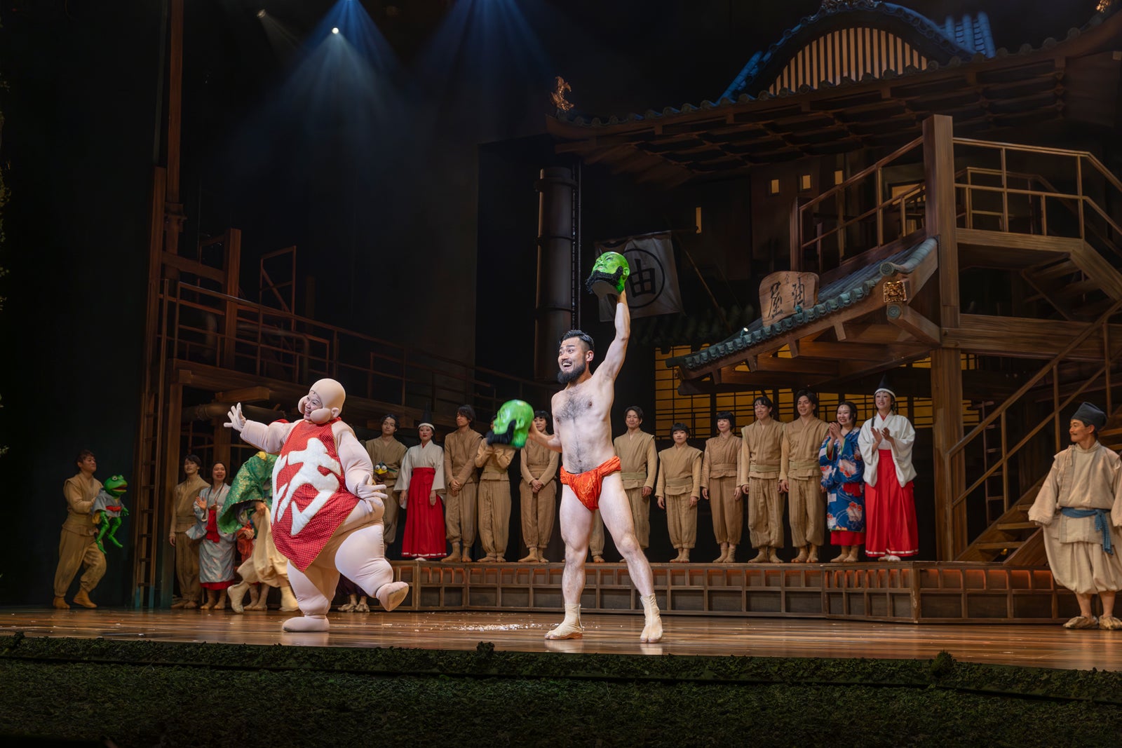 舞台「千と千尋の神隠し」（C）EllieKurttz