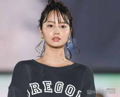 NANAMI、ゆるふわお団子ヘアでキュートなランウェイ<関コレ2021A/W>