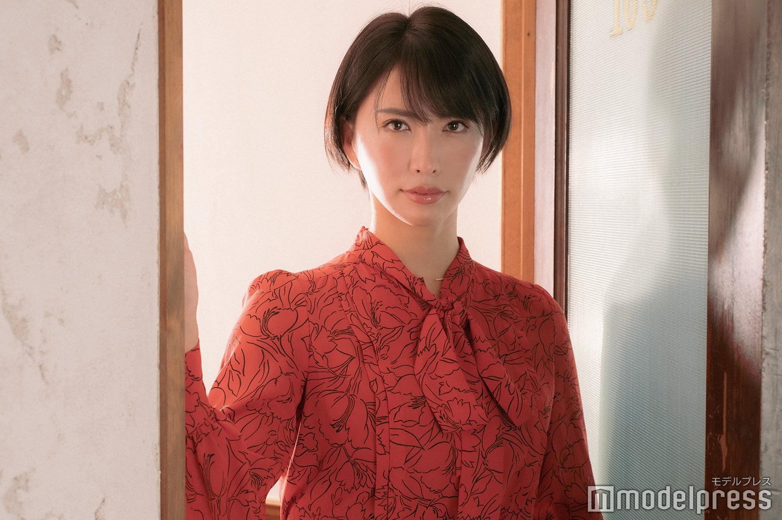 野球お姉さんせりな（C）モデルプレス