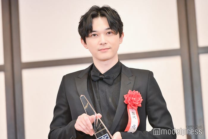 吉沢亮(C)モデルプレス