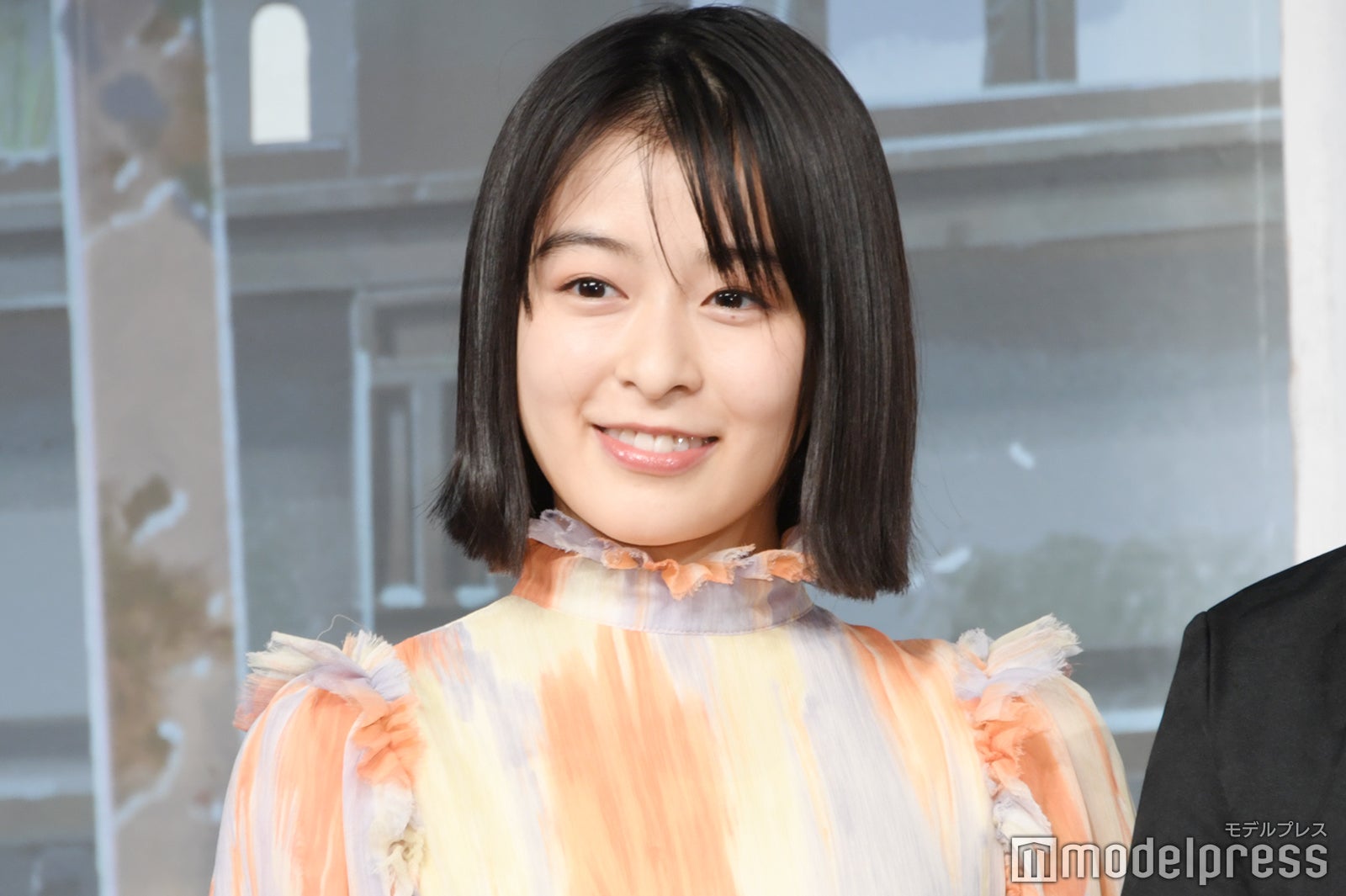 俳優・森七菜が愛用する、定番のファッションアイテム【あの人の