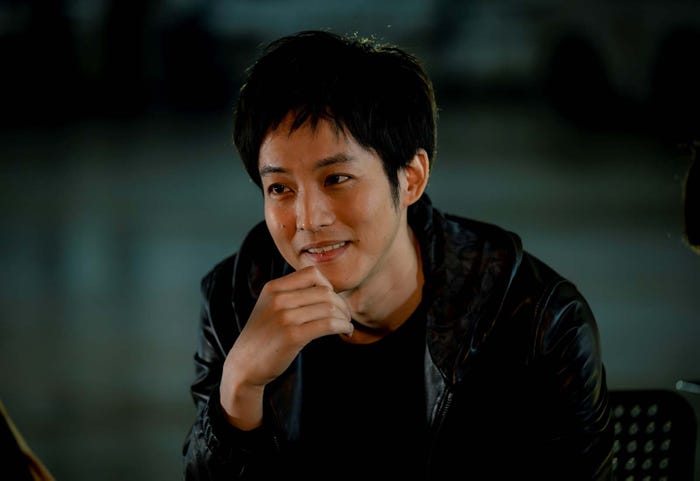 松坂桃李「VIVANT」第4話より(C)TBS