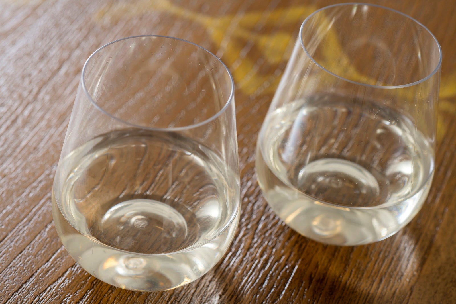 フルーツワイン（白）\700（C）Disney