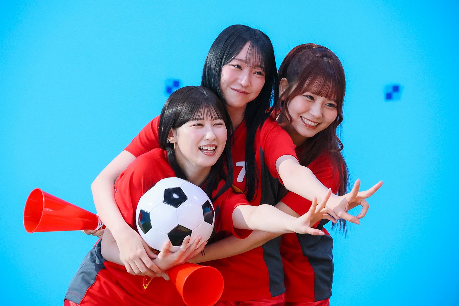 山本杏奈、野口衣織、大場花菜（提供写真）