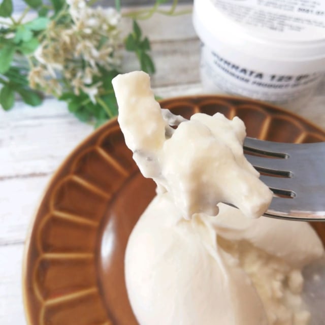 カルディのブラータチーズを実食