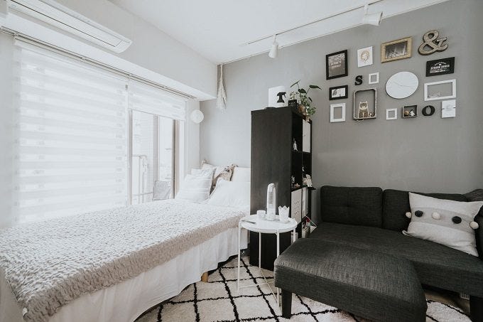 センスよい部屋で見つけた おしゃれグレーインテリアの部屋作り3ポイント モデルプレス センスよい部屋で見つけた おしゃれグレーインテリアの部屋作り3ポイント モデルプレス