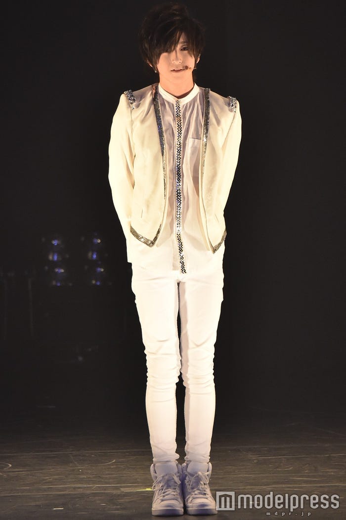 G=AGE(C)モデルプレス