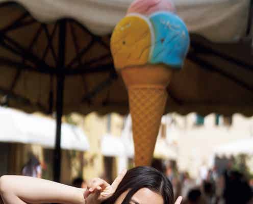 乃木坂46井上和、黄色ワンピ姿でキュートにポーズ  1st写真集先行カットに「癒やされる」「三つ編みも可愛い」の声