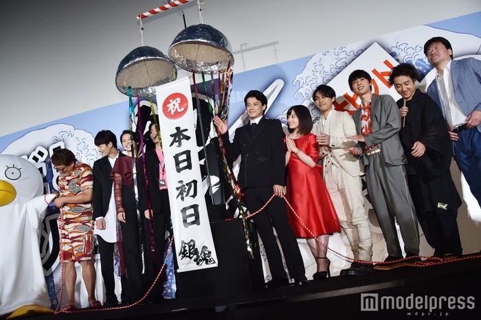 同日に行われた初日舞台挨拶にて (C)モデルプレス