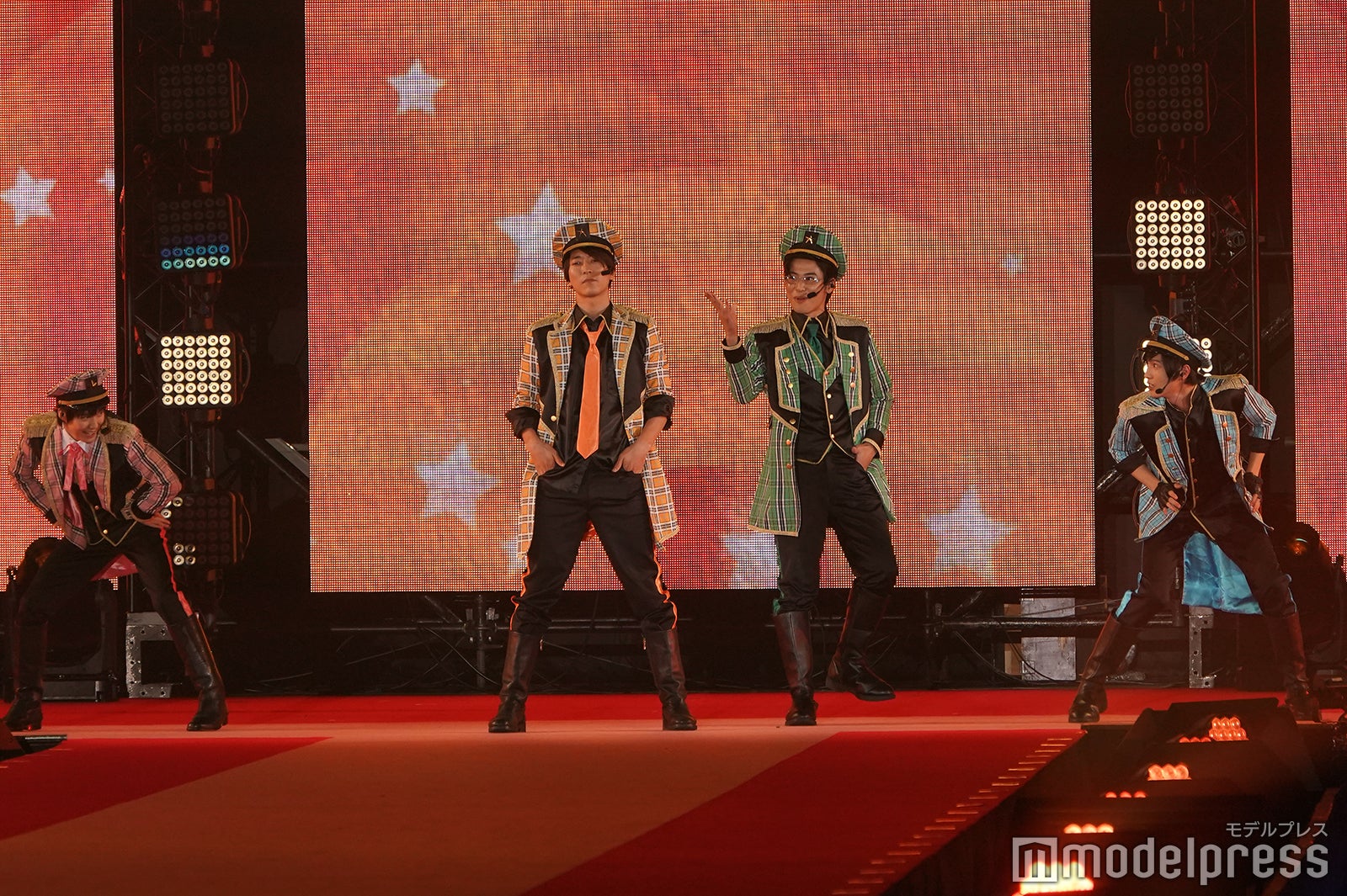 ドルメンX （C）モデルプレス