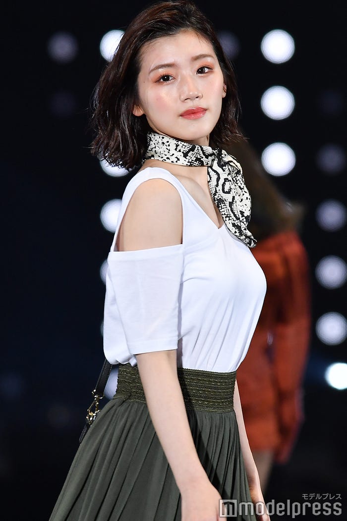 佐々木美玲(C)モデルプレス