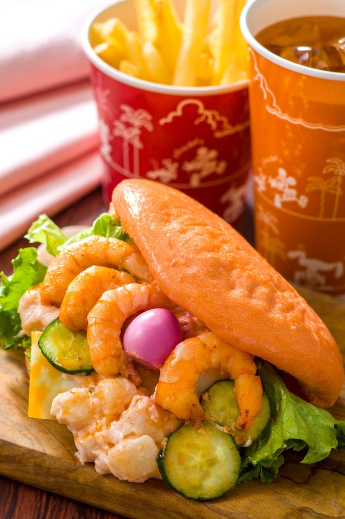 「ニューヨーク・デリ」スペシャルセット(1150円) (C)Disney