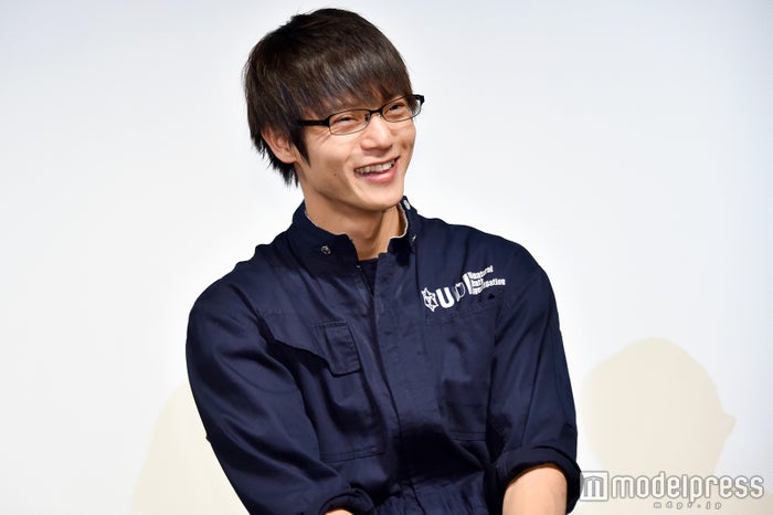 窪田正孝 仕事始めで 緊張 生きていると感じる瞬間 は アンナチュラル モデルプレス