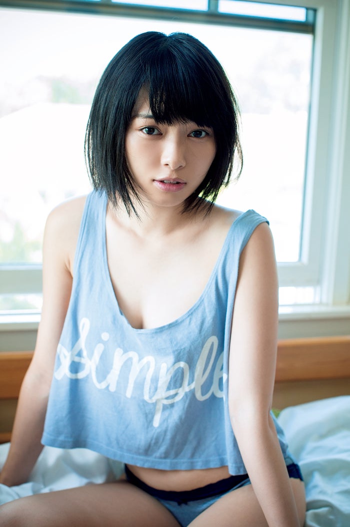滝口ひかり/写真集「tackey,lucky ducky!」(2016年11月21日発売、講談社)より