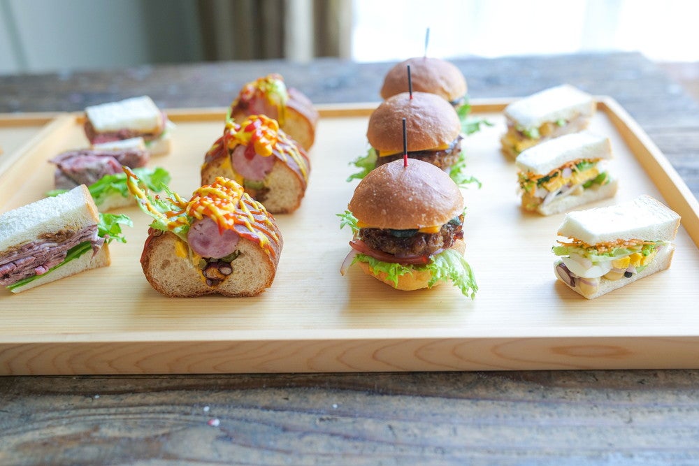 スーパースイーツビュッフェ2021～栗とぶどう～／画像提供：ニュー・オータニ