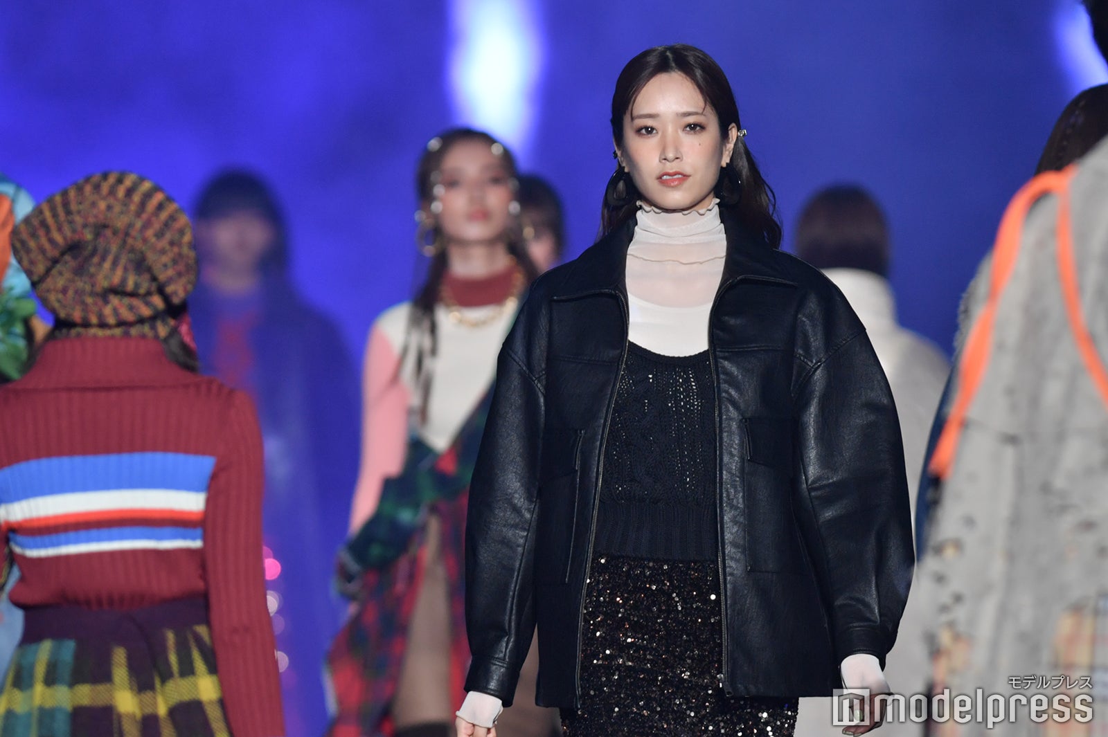 （C）モデルプレス