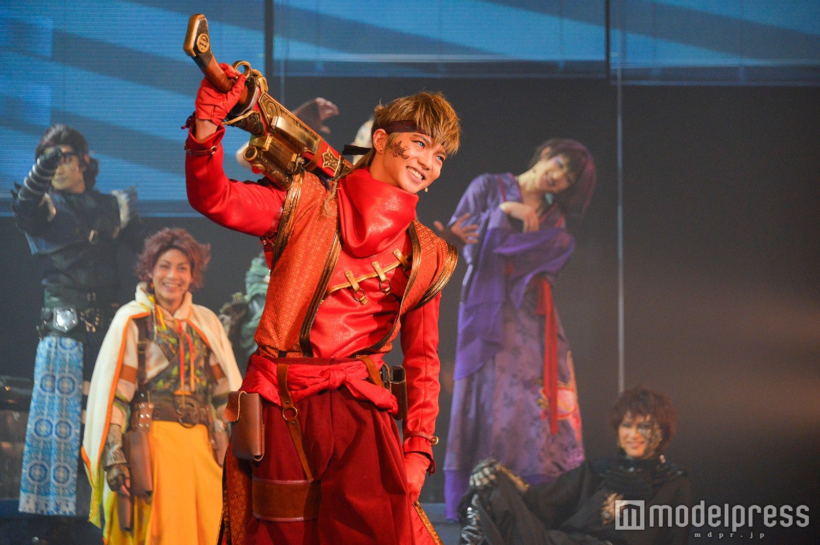 舞台「錆色のアーマ」ゲネプロより （C）モデルプレス