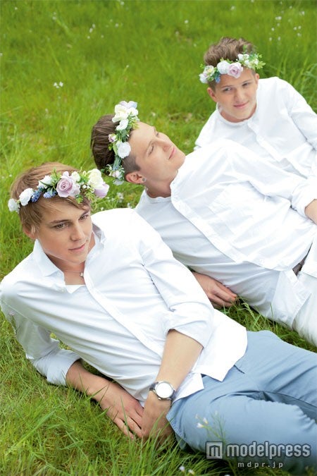 スウェーデンで人気の3兄弟ユニット「JTR」