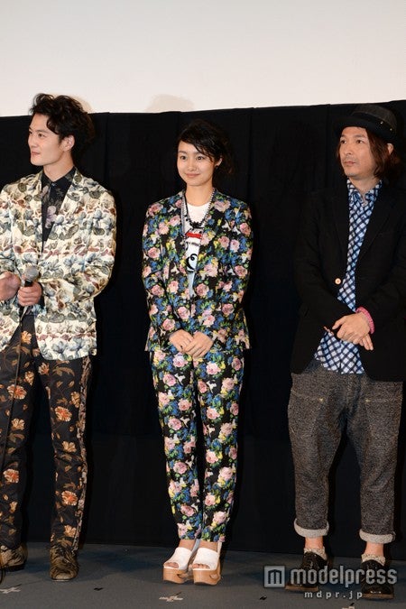 【左から】岡田将生、忽那汐里、河原雅彦、