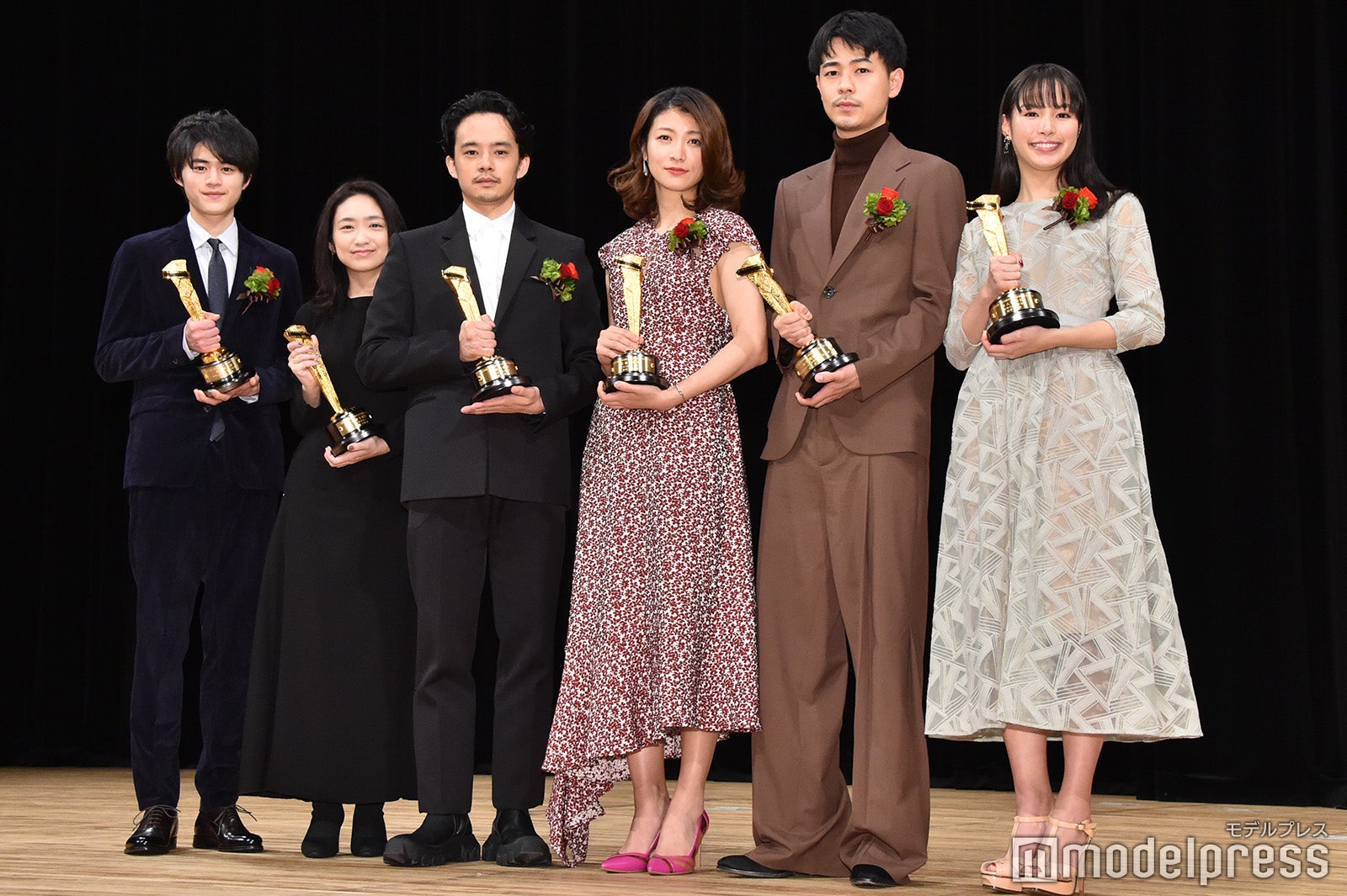 鈴鹿央士、池脇千鶴、池松壮亮、瀧内公美、成田凌、関水渚 （C）モデルプレス