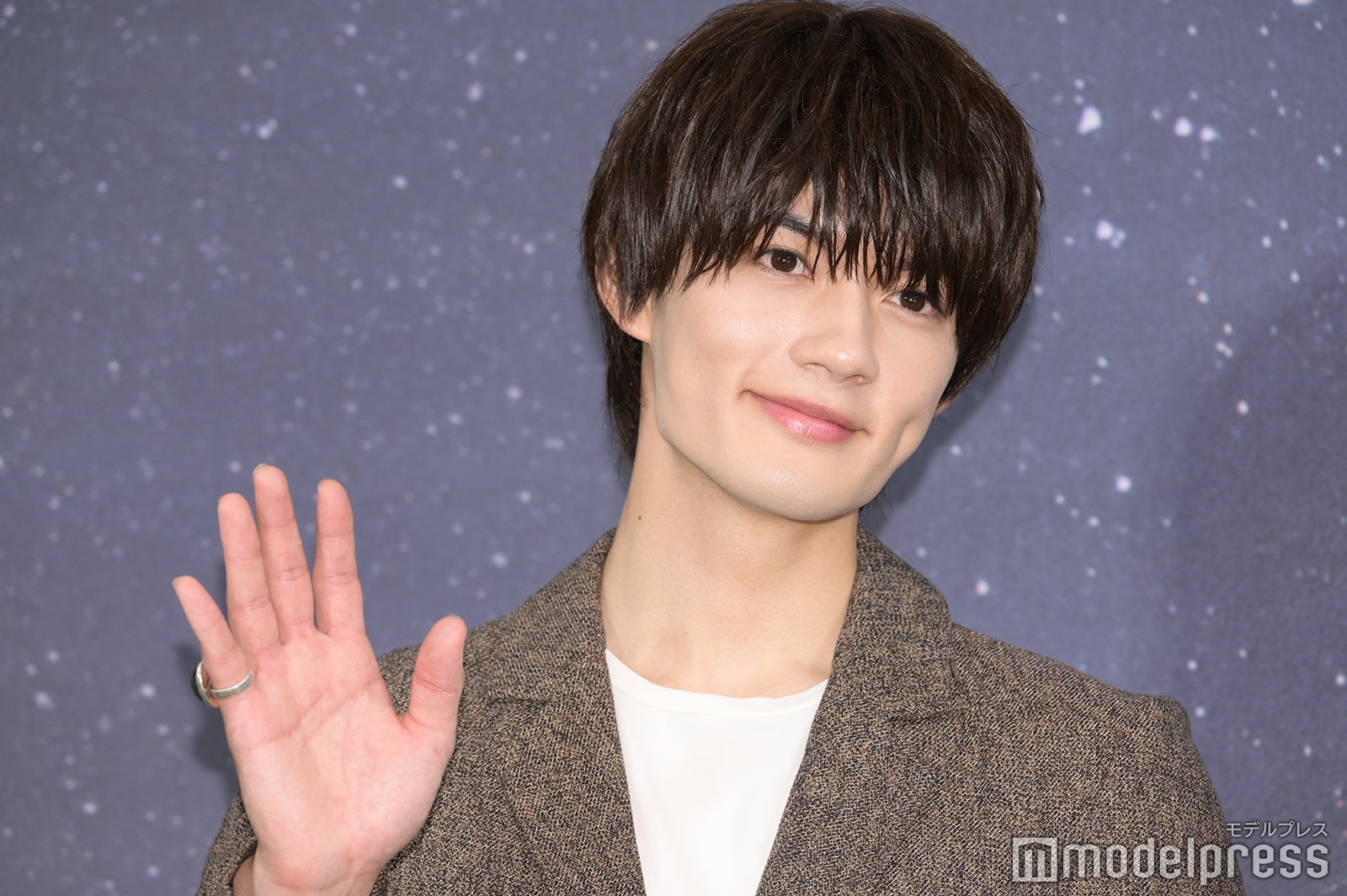 M!LK佐野勇斗、Snow Man深澤辰哉とライブ参戦 2ショット報告に