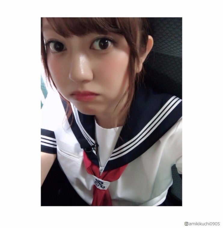 菊地亜美、セーラー服にファン歓喜「似合ってる！」「まだ現役高校生に見える！」