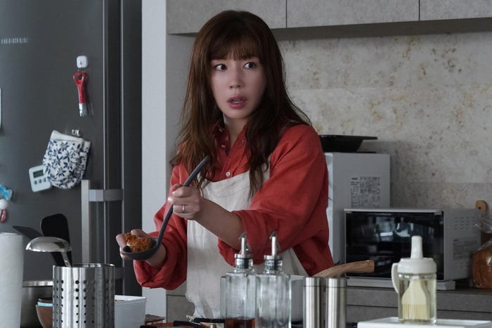 仲里依紗「Tokyo middle 30」第1話(C)フジテレビ