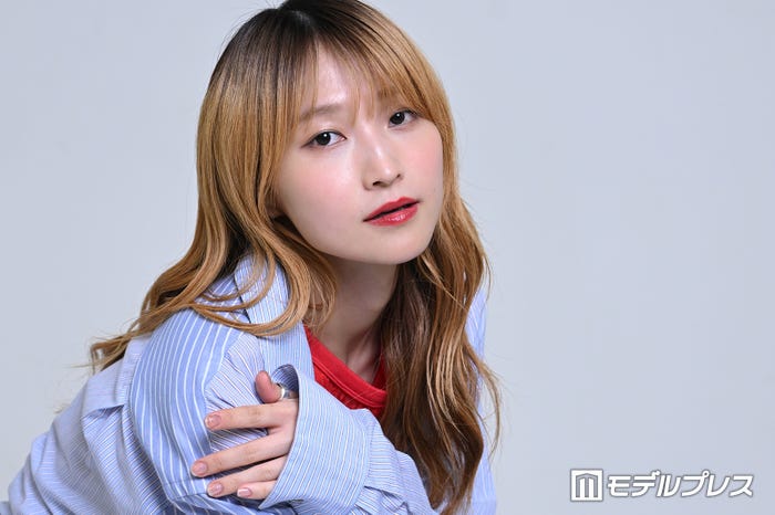 鞘師里保(C)モデルプレス
