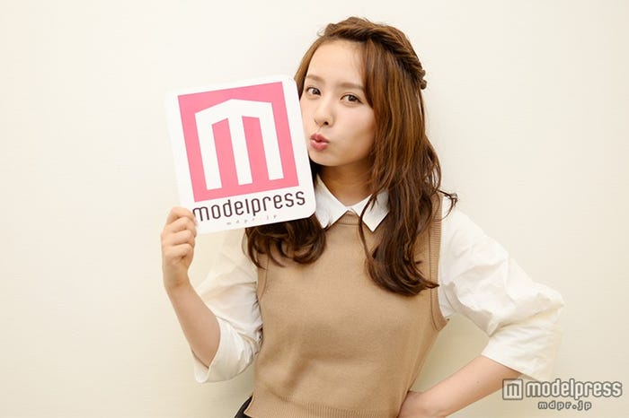 山田菜々