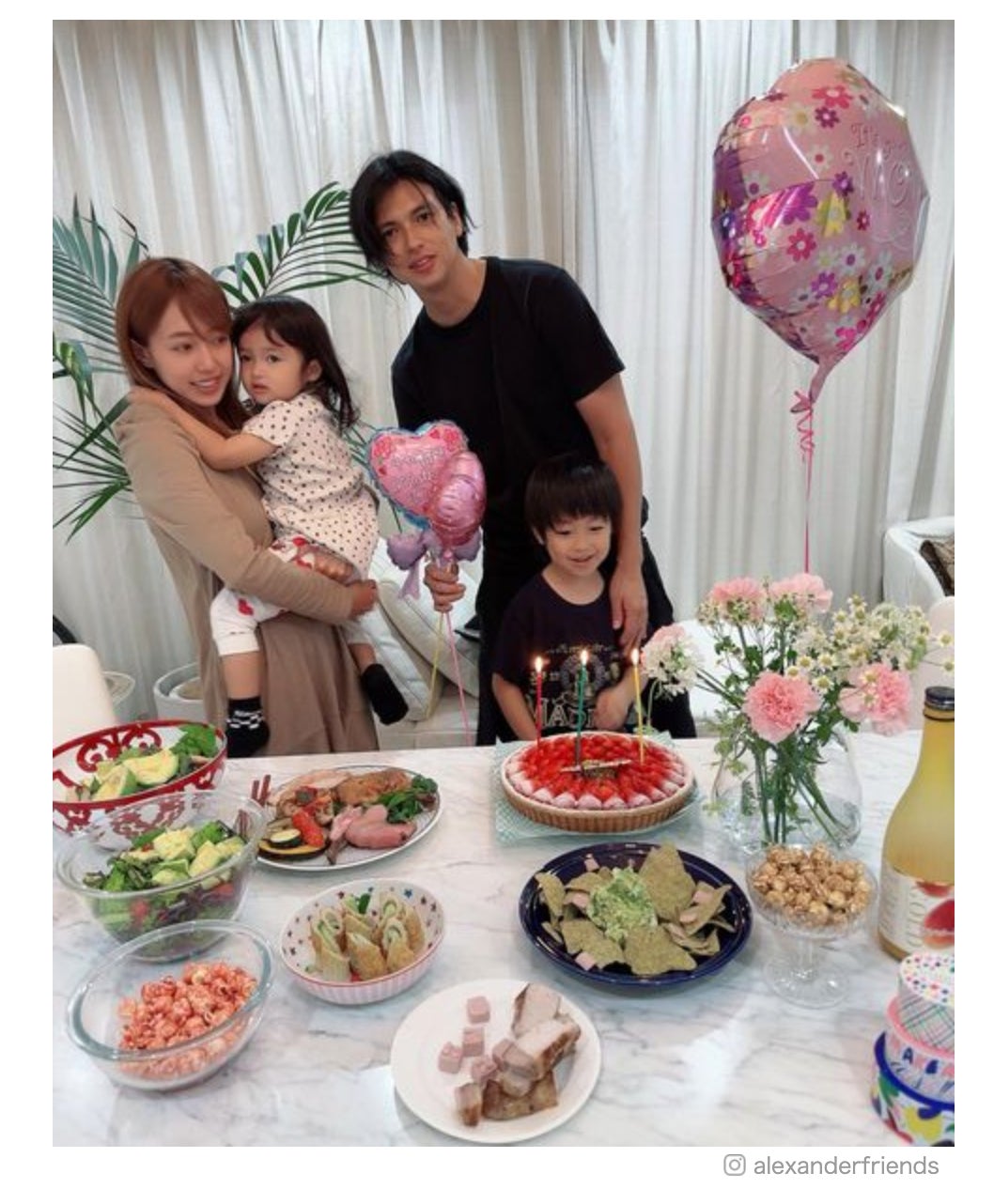 アレクサンダーInstagramより