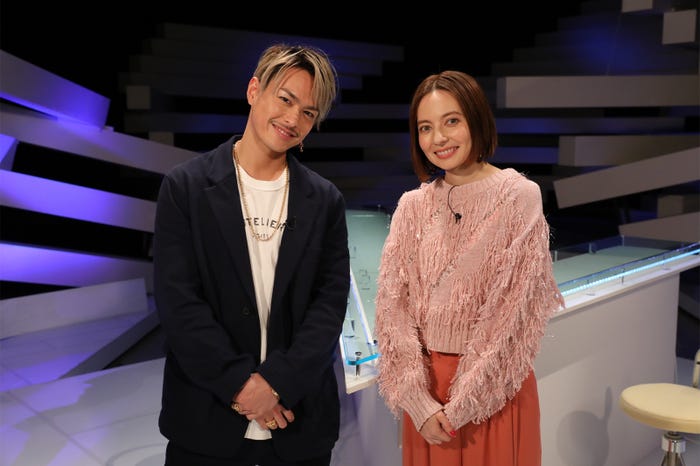 今市隆二、ベッキー/音楽番組「LOVE or NOT♪」より(提供画像)