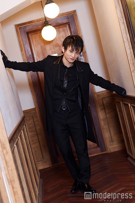 SKY-HI(C)モデルプレス