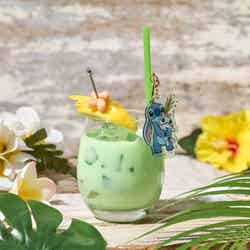 <スクランプ>メロンミルク税込990円(C)Disney