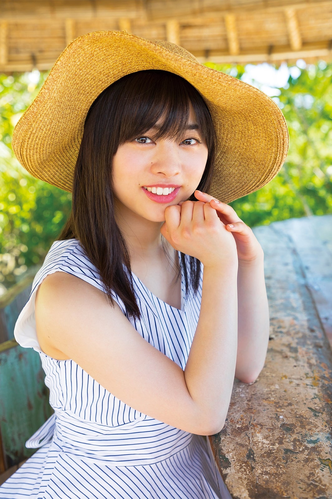 伊藤寧々「はにかむ」場面カット（画像提供：リバプール）