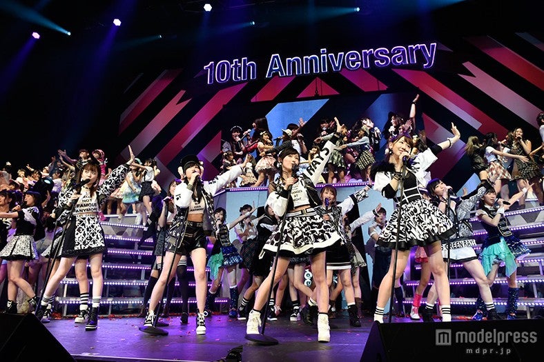 「AKB48リクエストアワーセットリストベスト1035 2015」の模様（C）AKS