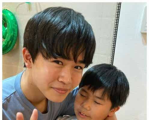 鈴木福、「じぞ恋」出演の弟・楽のバースデー祝福 “再現ショット”が話題