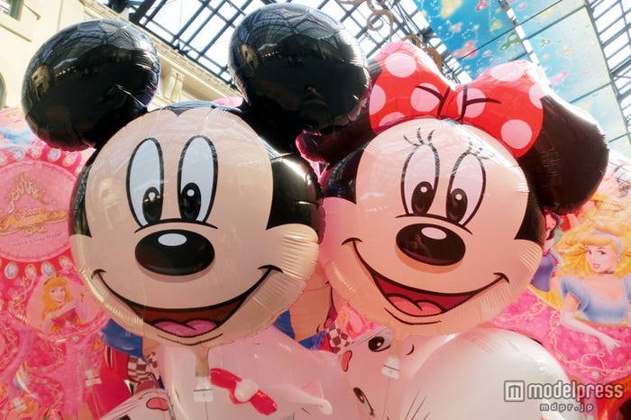 ミッキーとミニーのバルーン