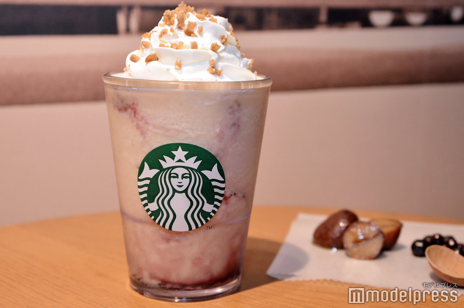 【スタバ新作メニュー】「マローネ カシス フラペチーノ」＆栗味ラテ3種が登場＜試飲レポ＞