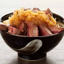 タケルステーキ丼/画像提供:全日本 肉汁グランプリ実行委員会