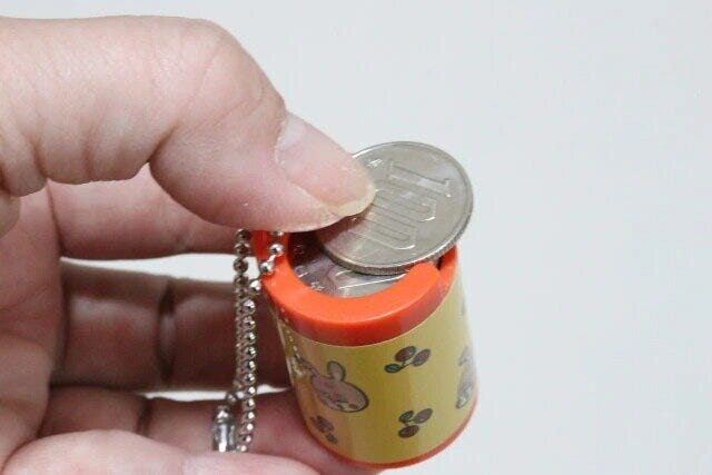 キャンドゥ 100円玉コインケース キャンドゥ 100円玉コインケース