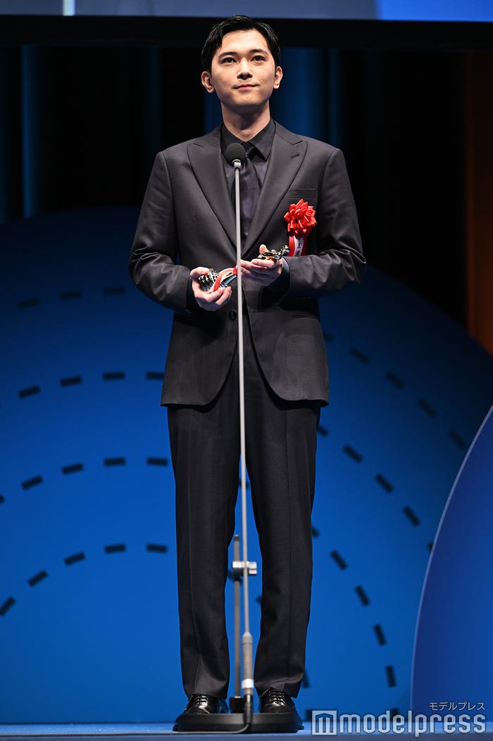 吉沢亮(C)モデルプレス