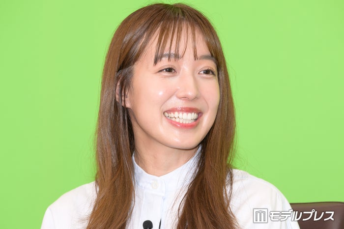 川崎希「食後は毎回お風呂」“ヨーグルト手掴み”子どもの食事風景公開「一生懸命さが愛おしい」「共感しかない」の声