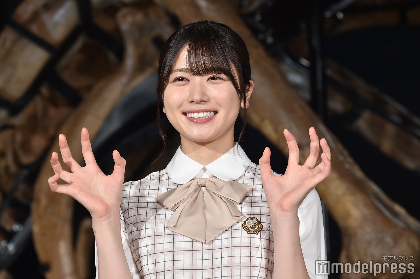 日向坂46、丹生明里センターで「ドレミソラシド」披露＜CDTV