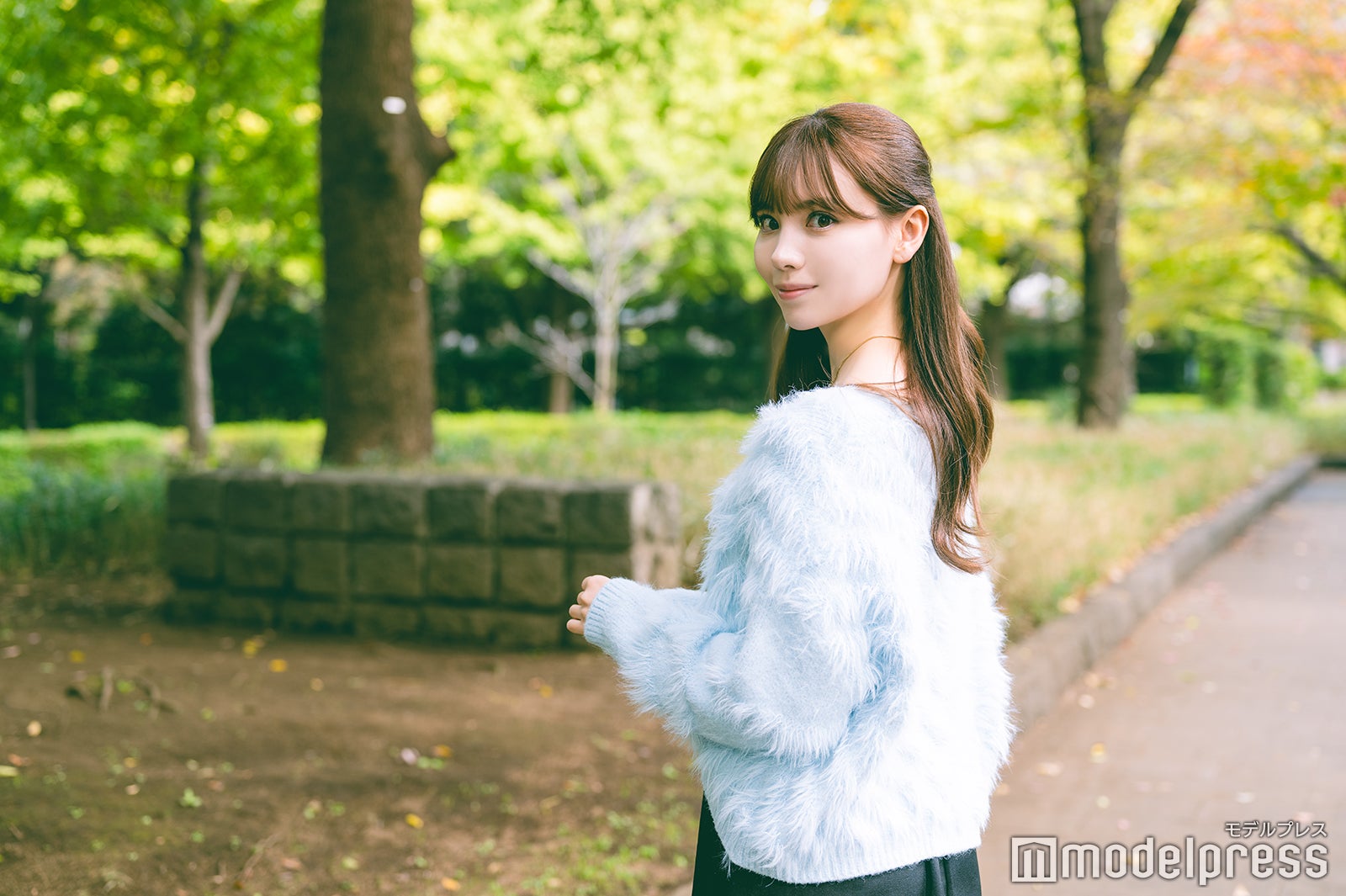 ホワイトヘッドニコラさん（C）モデルプレス