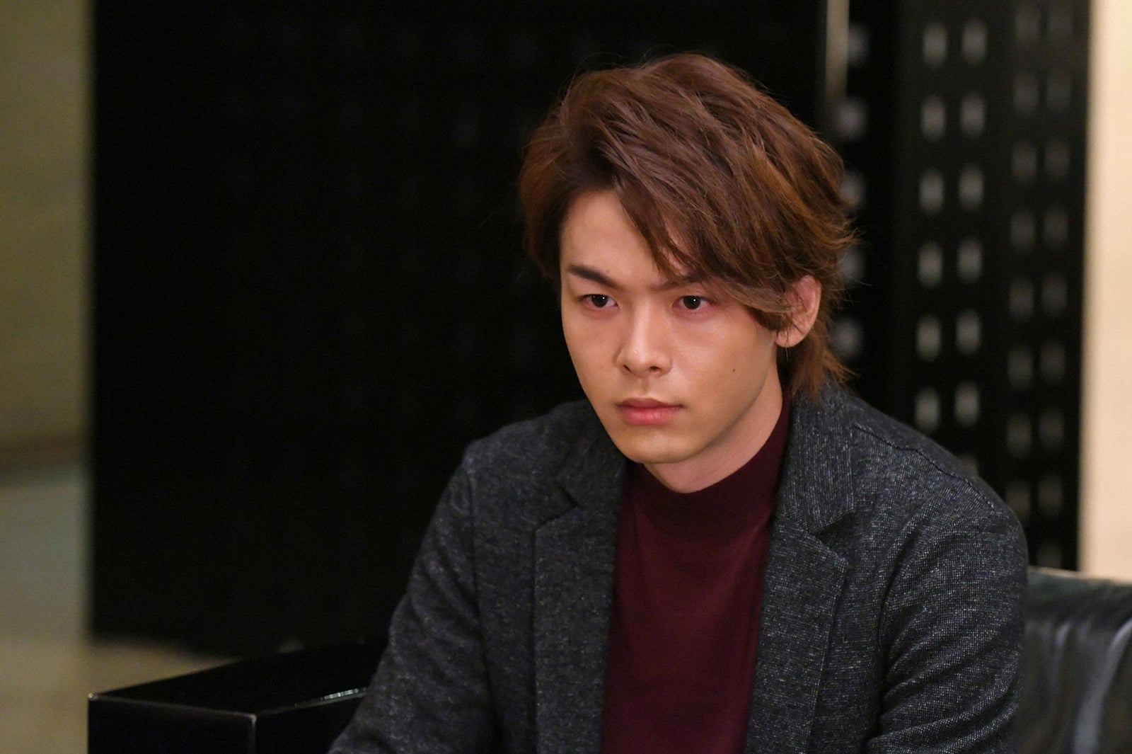 中村倫也／「初めて恋をした日に読む話」第2話より（C）TBS