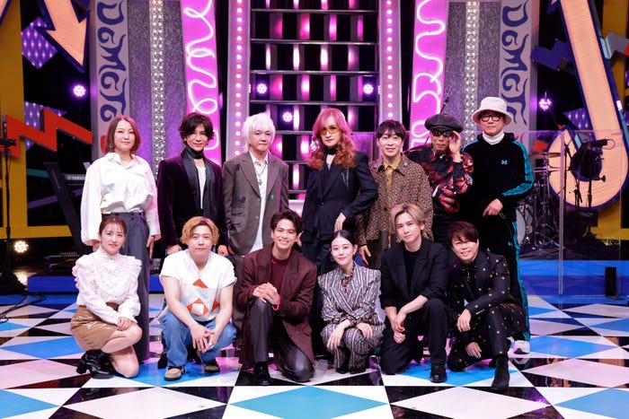 (上段左から)加藤いづみ、武田真治、浅倉大介、高見沢俊彦、堂島孝平、屋敷豪太、吉田建/(下段左から)高橋みなみ、堂本剛、森崎ウィン、高畑充希、堂本光一、西川貴教(C)フジテレビ